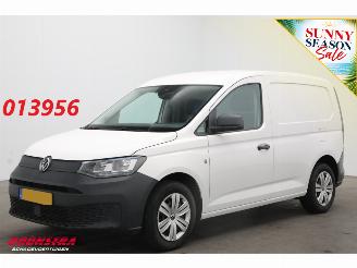 krockskadad bil bedrijf Volkswagen Caddy Cargo 2.0 TDI Comfort Cruise Navi Airco Apple/Android PDC 2021/6