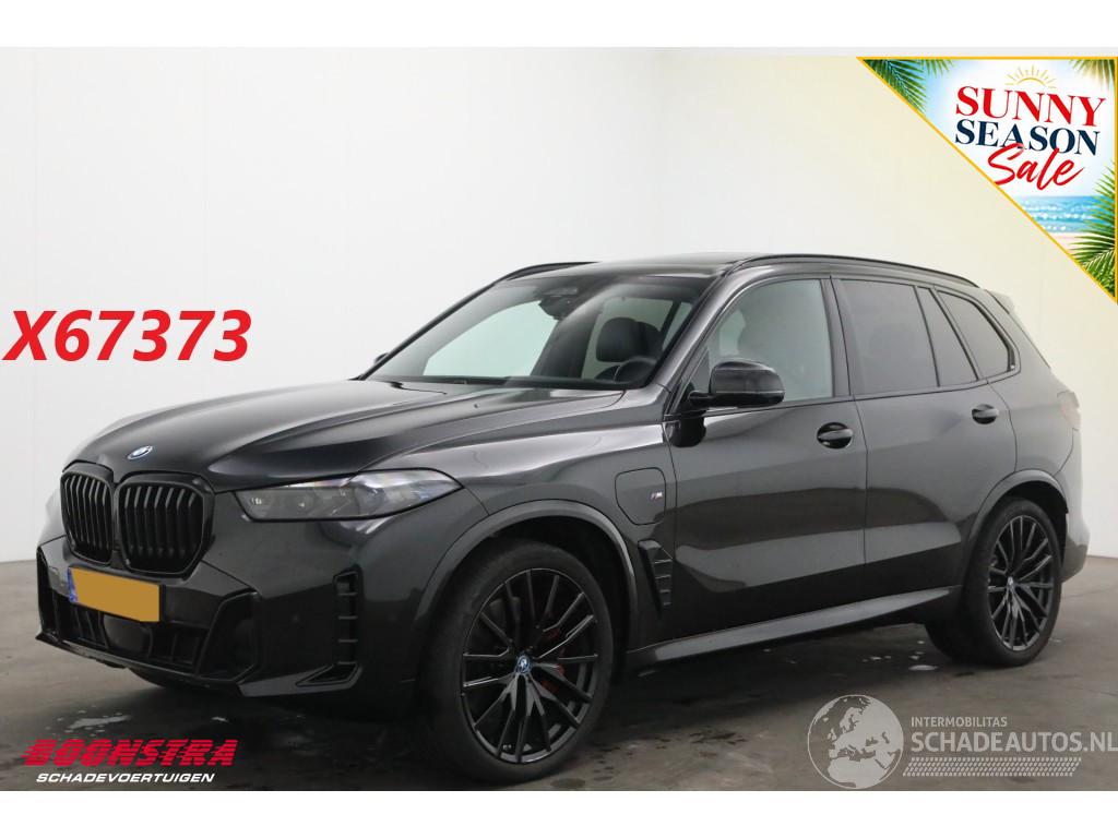 BMW X5 xDrive50e M-Sport B&W Pano ACC HUD Leder Memory SBL Apple/Android Virtual Camera AHK