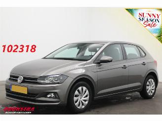 Damaged car Volkswagen Polo 1.0 TSI Comfortline 5-drs ACC Navi Airco Apple/Android 2019/2