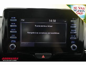 Toyota Yaris 1.5 Hybrid Active Cruise Clima SHZ Apple/Android Camera PDC picture 20