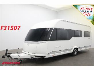 krockskadad bil caravan Hobby 540 UFE Premium Dakairco Rondzit Douche Frans Bed 2015/4