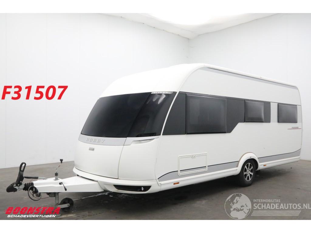 Hobby  540 UFE Premium Dakairco Rondzit Douche Frans Bed