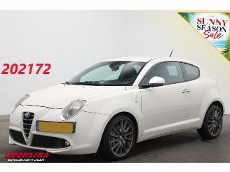 Schadeauto Alfa Romeo MiTo 1.4 T Quadrifoglio Verde Navi Clima Camera PDC 2012/9
