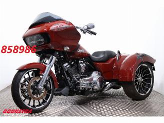 krockskadad bil motor Harley-Davidson FLRT Road Glide Trike ABS LED Cruise 2024/7