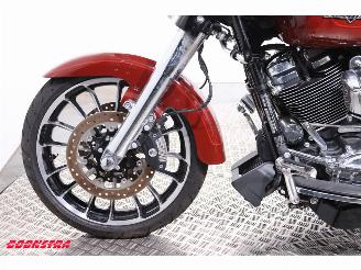 Harley-Davidson  FLRT Road Glide Trike ABS LED Cruise picture 10