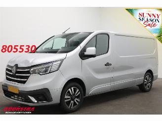 Schade bestelwagen Renault Trafic 2.0 BluedCi 170 L2H1 ACC Navi Clima SHZ Camera PDC AHK 792 km! 2024/11