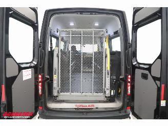 Volkswagen Crafter 2.0 TDI Rolstoellift Taxi-klaar Tribus Cruise Airco Bluetooth picture 5