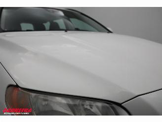 Volvo Xc-70 2.4 D5 Aut. Momentum Cruise Clima Leder PDC picture 8