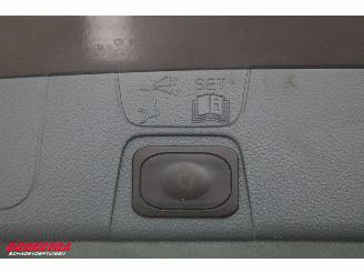 Ford C-Max 1.0 Titanium Edition Plus Cruise Clima Leder Bluetooth Camera PDC picture 24