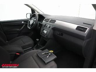 Volkswagen Caddy maxi 2.0 TDI 5-Pers. + Behindertengerecht Rollstuhl Airco picture 22
