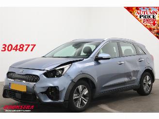 Vaurioauto  passenger cars Kia Niro 1.6 GDi Hybrid Edition ACC Clima Apple/Android Camera PDC AHK 2019/8
