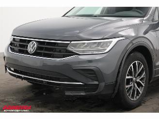 Volkswagen Tiguan 2.0 TDI DSG Life Business ACC Navi Clima Camera PDC picture 9