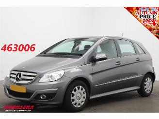 skadebil auto Mercedes B-klasse 170 Aut. Cruise Airco PDC Org. NL + NAP 2009/2