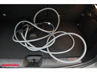 Mini Electric SE Yours 33 kWh Pano ACC Navi Clima SHZ Leder Apple/Android Camera PDC picture 30