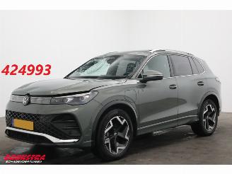 skadebil auto Volkswagen Tiguan 1.5 eHybrid R-Line Edition HUD Pano ACC Navi Clima Ergo Act. SHZ Virtual Apple/Android Camera PDC 2025/12