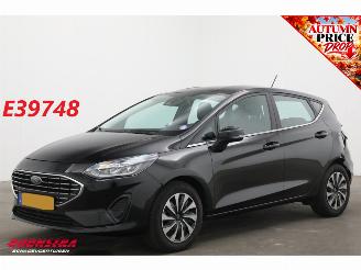 krockskadad bil auto Ford Fiesta 1.0 EcoBoost Hybrid Titanium Cruise Clima SHZ 2023/8