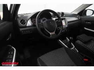 Suzuki Vitara 1.6 Exclusive Cruise Clima Bluetooth Camera PDC AHK picture 15