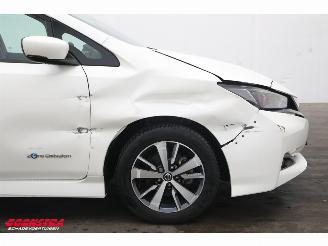 Nissan Leaf Acenta 40 kWh Cruise Navi Clima Bluetooth Camera PDC AHk picture 9