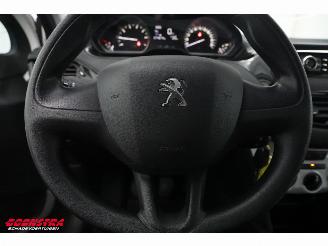 Peugeot 208 1.2 PureTech Like Cruise Airco Bluetooth picture 22