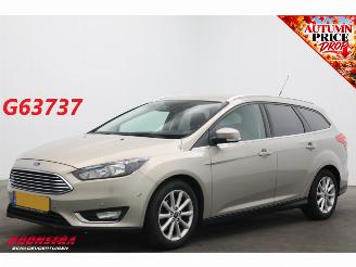 Käytettyjen passenger cars Ford Focus 1.0 Titanium Edition Cruise Navi Clima SHZ PDC AHK 2015/1
