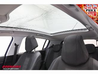 Peugeot 308 1.2 PT Aut. Premium Panorama Navi Clima Camera PDC AHK Cruise Apple/Android picture 20