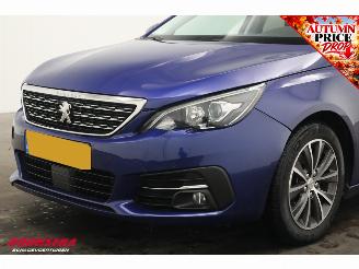 Peugeot 308 1.2 PT Aut. Premium Panorama Navi Clima Camera PDC AHK Cruise Apple/Android picture 12