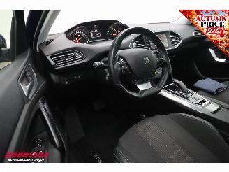 Peugeot 308 1.2 PT Aut. Premium Panorama Navi Clima Camera PDC AHK Cruise Apple/Android picture 19