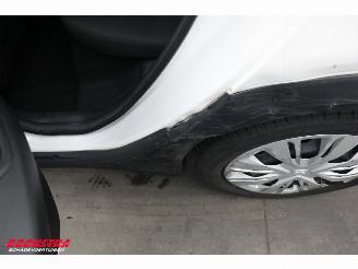 Toyota Aygo 1.0 VVT-i MT Play Cruise Airco Bluetooth Camera picture 9