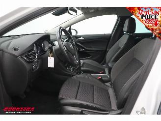 Opel Astra Sports Tourer 1.2 Design & Tech Cruise Navi Clima Camera PDC picture 11