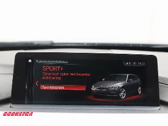 BMW 3-serie 318i Aut. M-Sport PDC Navi Clima LED LMV HIFI picture 28