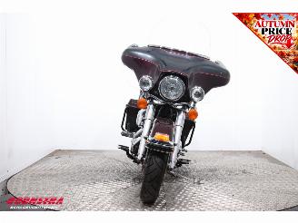 Harley-Davidson  FLHTCUI Ultra Classic Cruise 25.226 Miles! picture 6