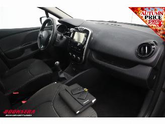 Renault Clio Grandtour Estate 1.5 dCi ECO Night&Day Cruise Navi Airco PDC Bluetooth picture 13