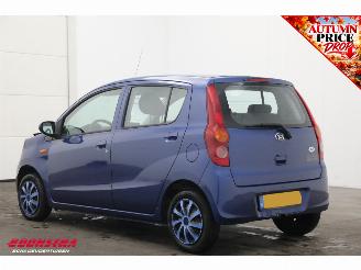 Daihatsu Cuore 1.0 Premium Cruise picture 4