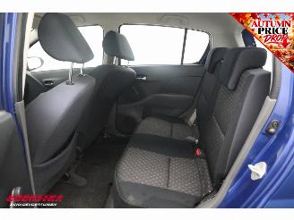 Daihatsu Cuore 1.0 Premium Cruise picture 24