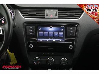Skoda Octavia 1.6 TDI Greentech Ambition Pano PDC Cruise Airco picture 13