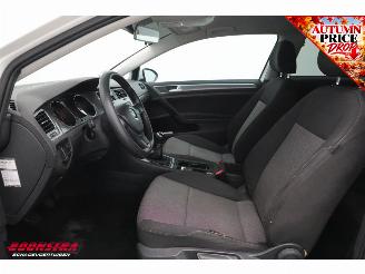 Volkswagen Golf 1.2 TSI Trendline 3-drs Airco picture 12