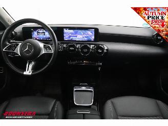 Mercedes A-klasse 180 Business Line ACC Camera SHZ Virtual Clima Navi LED LMV picture 16