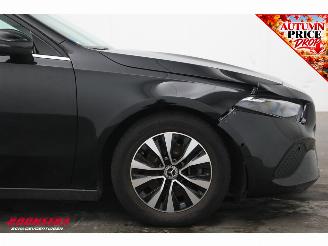Mercedes A-klasse 180 Business Line ACC Camera SHZ Virtual Clima Navi LED LMV picture 5