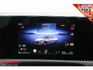 Mercedes A-klasse 180 Business Line ACC Camera SHZ Virtual Clima Navi LED LMV picture 37
