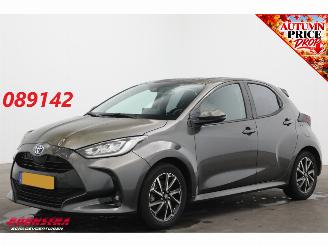 skadebil auto Toyota Yaris 1.5 Hybride Dynamic Camera ACC Clima Virtual Apple/Android 2023/1