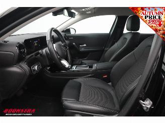 Mercedes A-klasse 200 d Aut. Business Line Navi Clima Cruise Camera SHZ picture 16