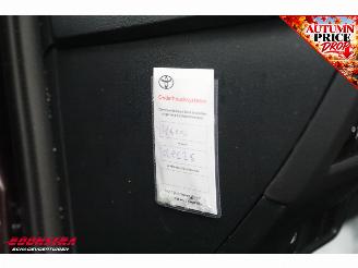 Toyota C-HR 1.8 Hybrid Dynamic ACC Navi Clima Apple/Android Camera PDC picture 32