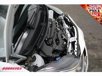 Toyota Aygo 1.0 VVT-i x-play Cruise Navi Apple/Android Camera Airco picture 8