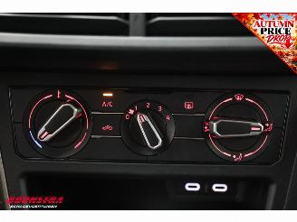 Volkswagen Polo 1.0 TSI DSG Highline Cruise Navi Virtual Apple/Android PDC Airco picture 25