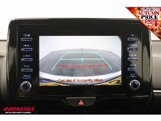 Toyota Yaris 1.5 Hybrid Dynamic Cruise Camera Bluetooth Clima picture 26