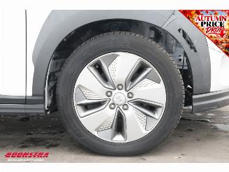 Hyundai Kona EV Fashion 64 kWh Krell HUD ACC Navi Virtual Apple/Android Camera PDC Clima picture 6