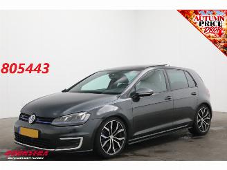 Unfallwagen Volkswagen Golf 1.4 TSI GTE Pano ACC Leder SHZ Camera Clima Navi 2015/10