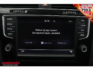 Volkswagen Golf 1.4 TSI GTE Pano ACC Leder SHZ Camera Clima Navi picture 28