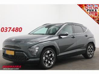 Unfallwagen Hyundai Kona Premium 65.4 kWh Bose HUD ACC Navi Leder Memory SBL LrHZ Virtual Apple/Android Camera PDC Clima 2024/10