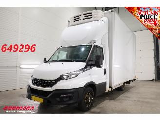 krockskadad bil bedrijf Iveco Daily 35C16 2.3 Aut. 375 Mitsubishi Thermal Cruise Bluetooth Airco 2020/1
